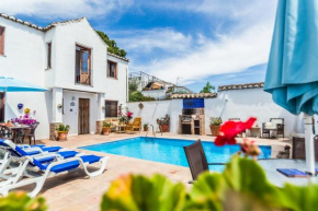 Casas Mundo Sol y Luna - 3 houses with pool, wifi & AC - Andalusia Pinos Del Valle